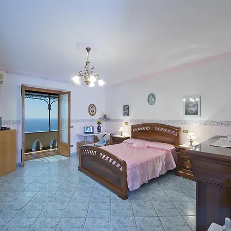 Holiday home Casa Valery